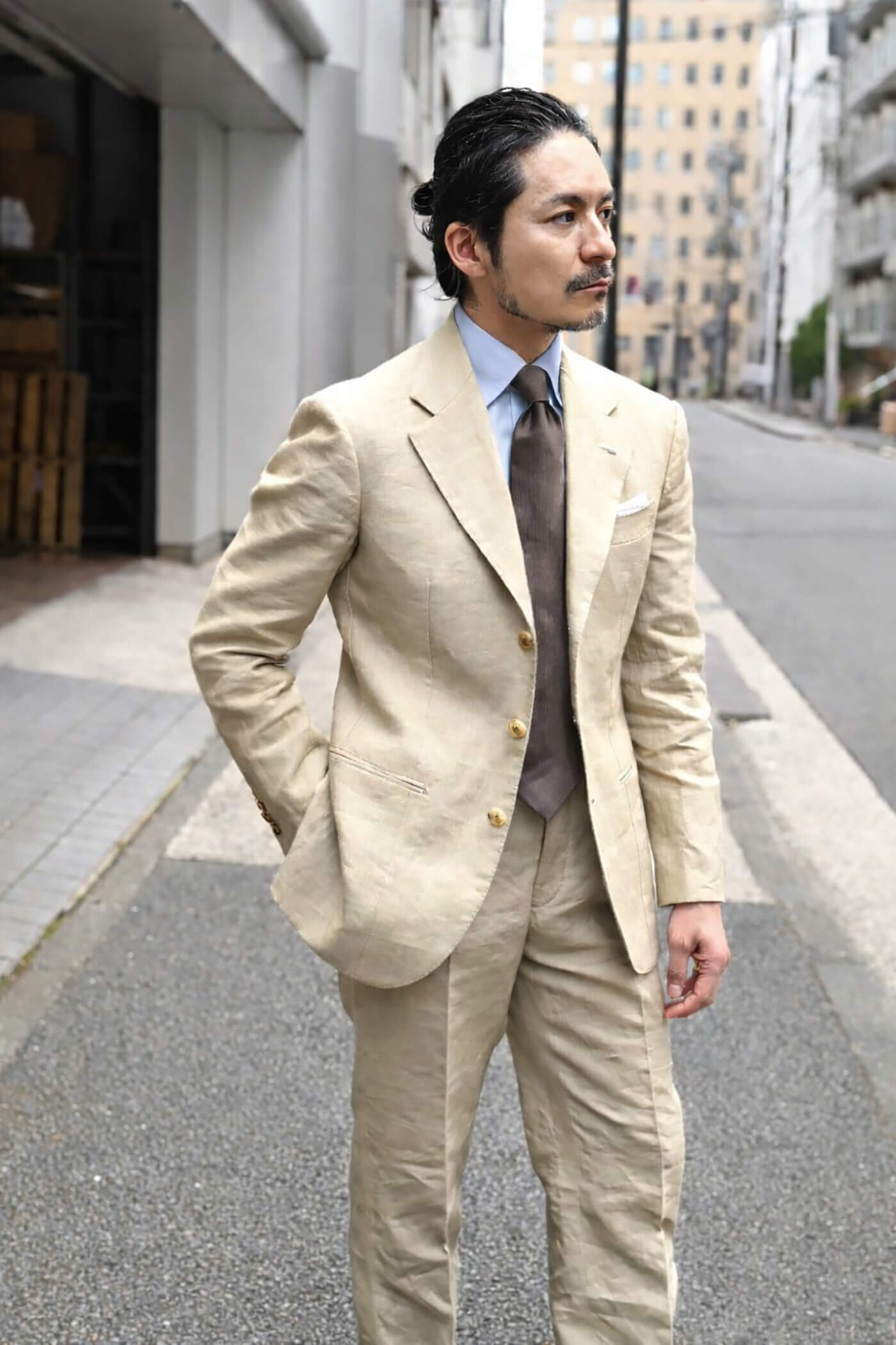 私が選んだアイリッシュリネンで仕立てる夏用スーツ