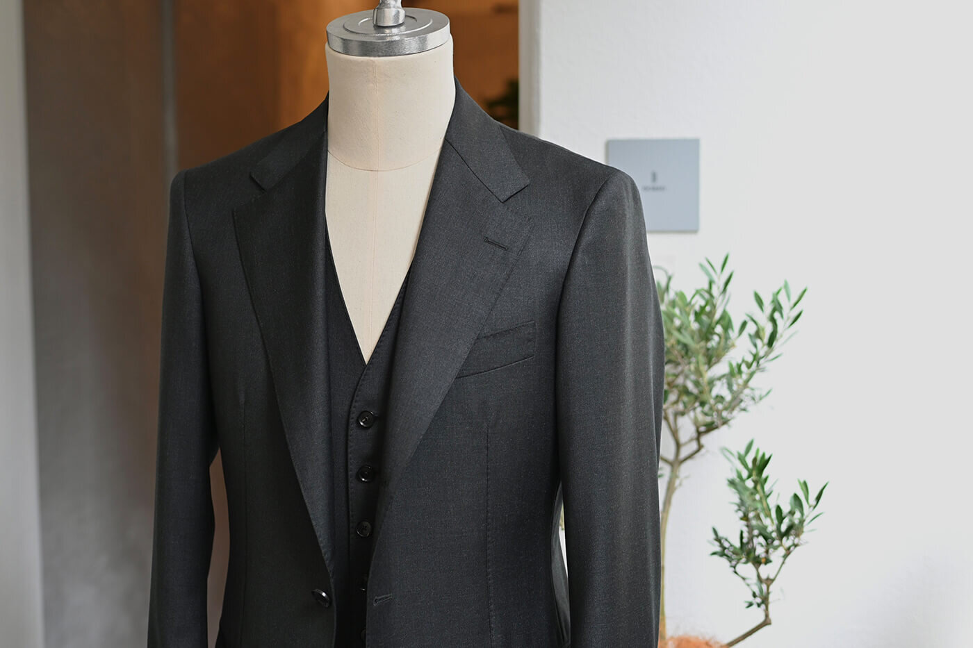 オーダースーツ | DORSO MTM SUITS